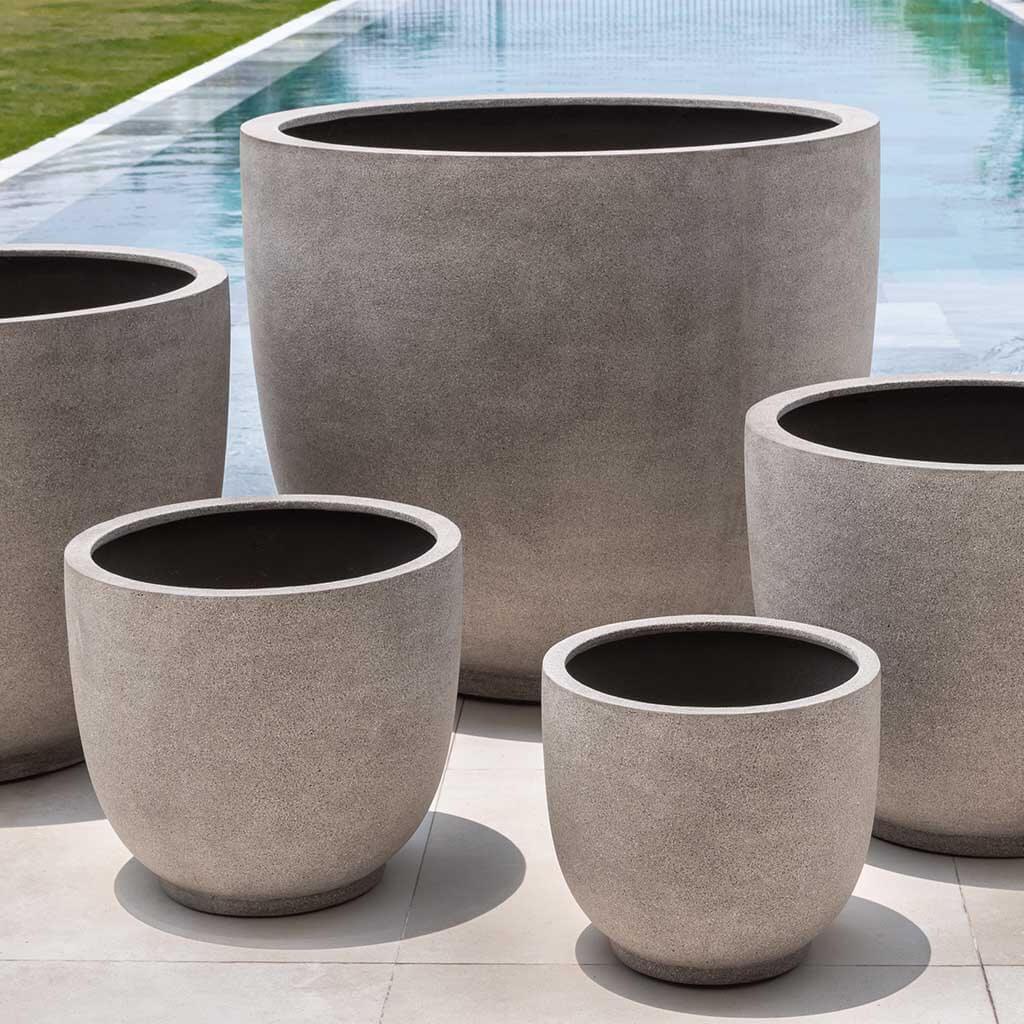 Campania 94-720-8901 Bradford XL Planter - Stone Grey Lite