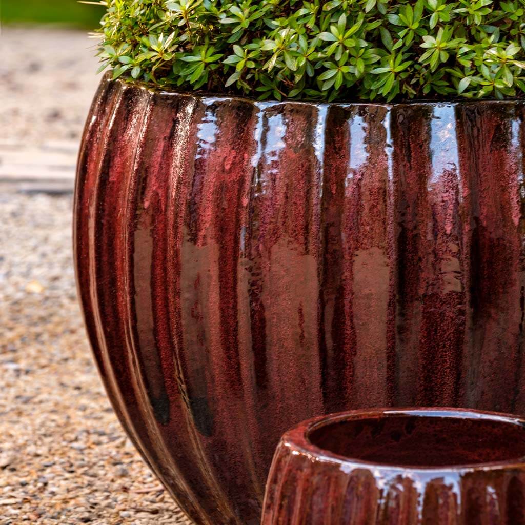 red plant pots outdoor Cabernet Planter || Bordeaux