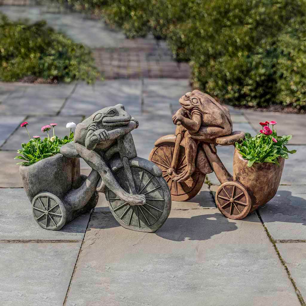 Tricycle Frog Planter