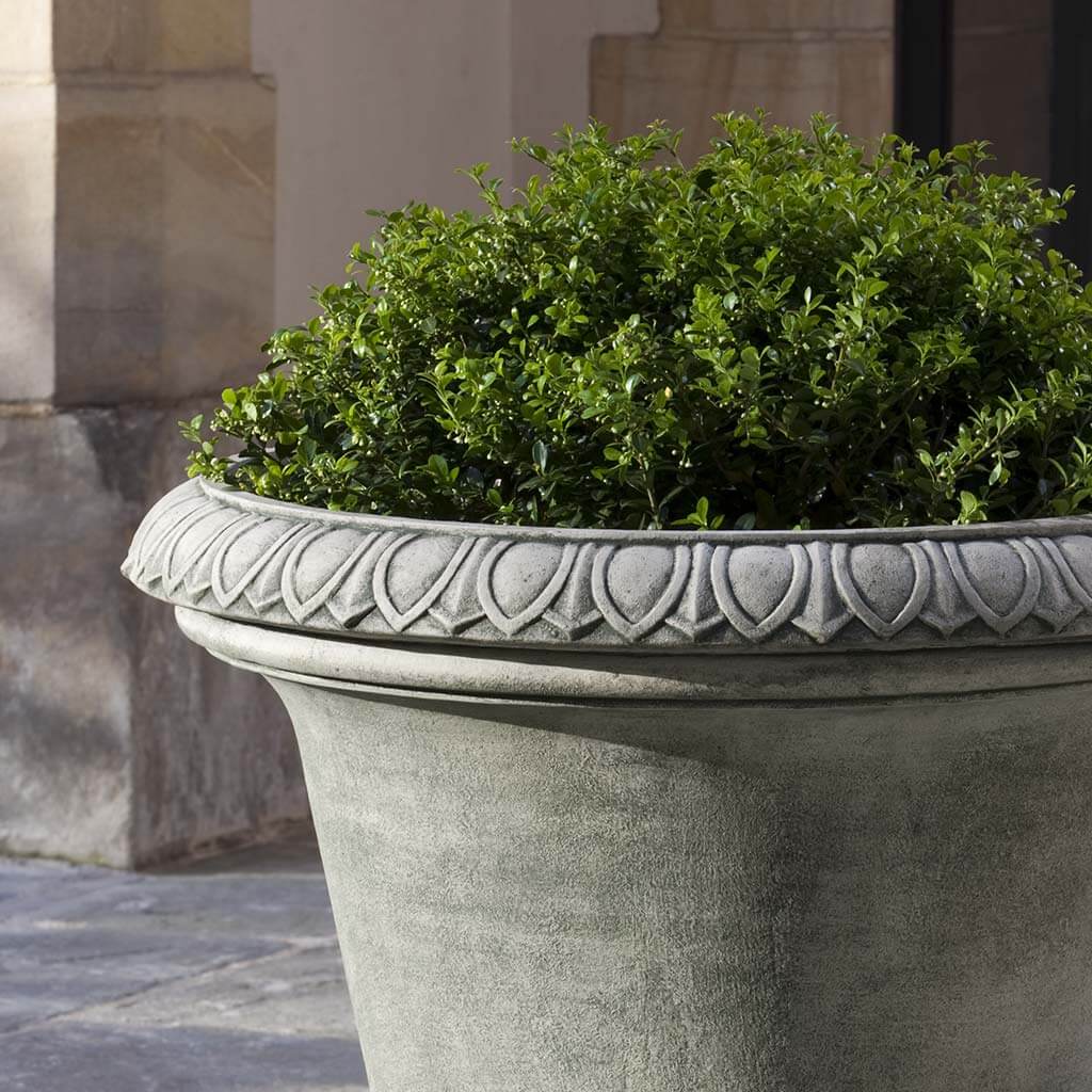 Millbridge Urn | shop-campania