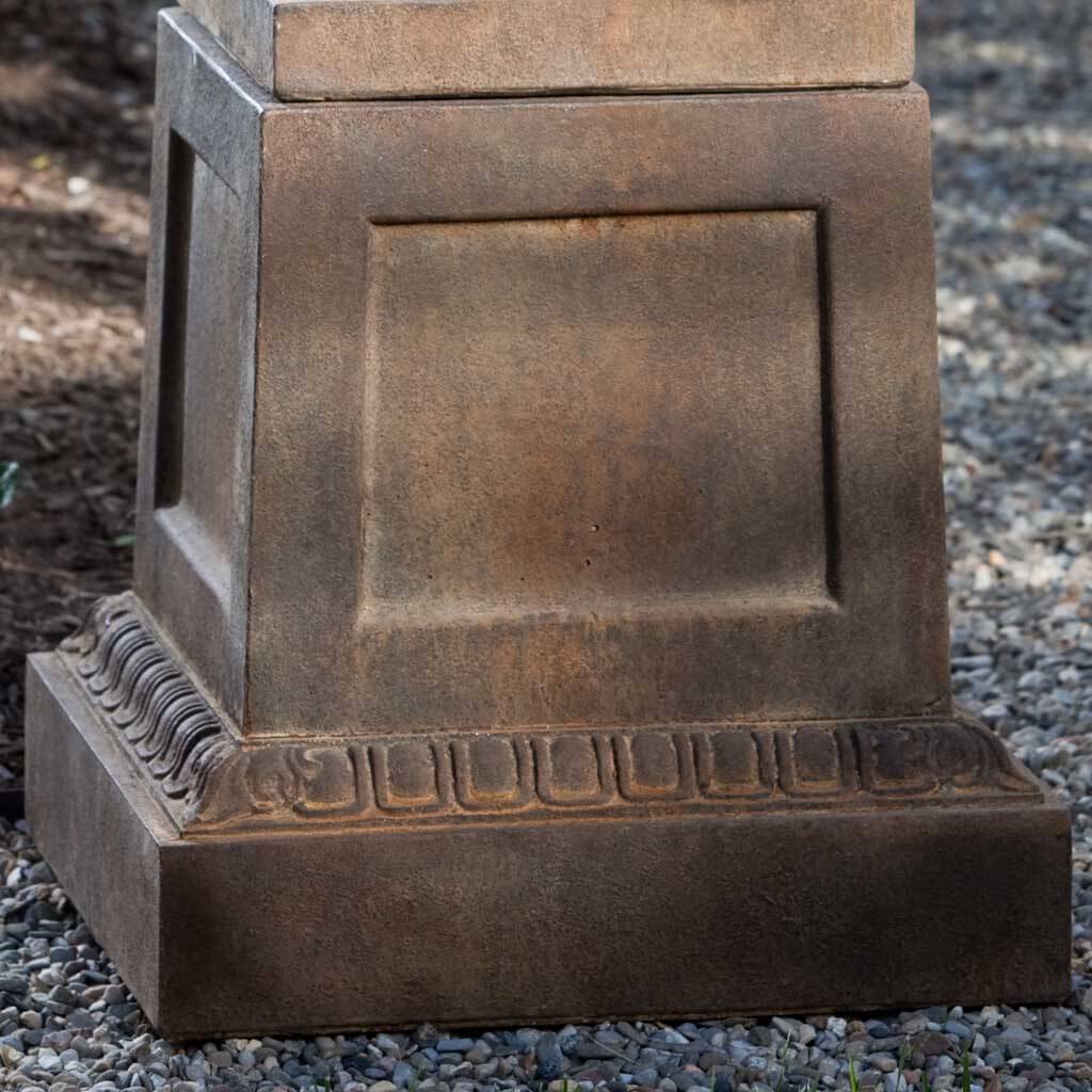 Williamsburg Jefferson Pedestal