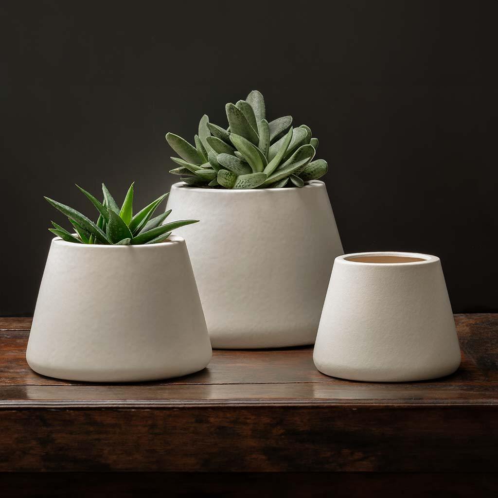 Artisan Pot, Medium || Matte White