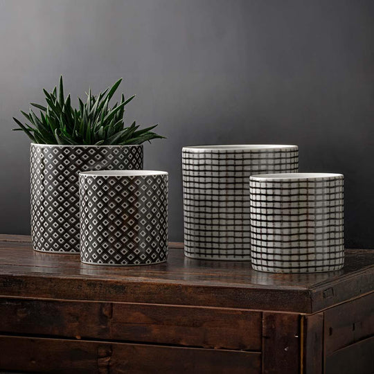 Parquet & Tattersall Planter, Cylinder || Black & White