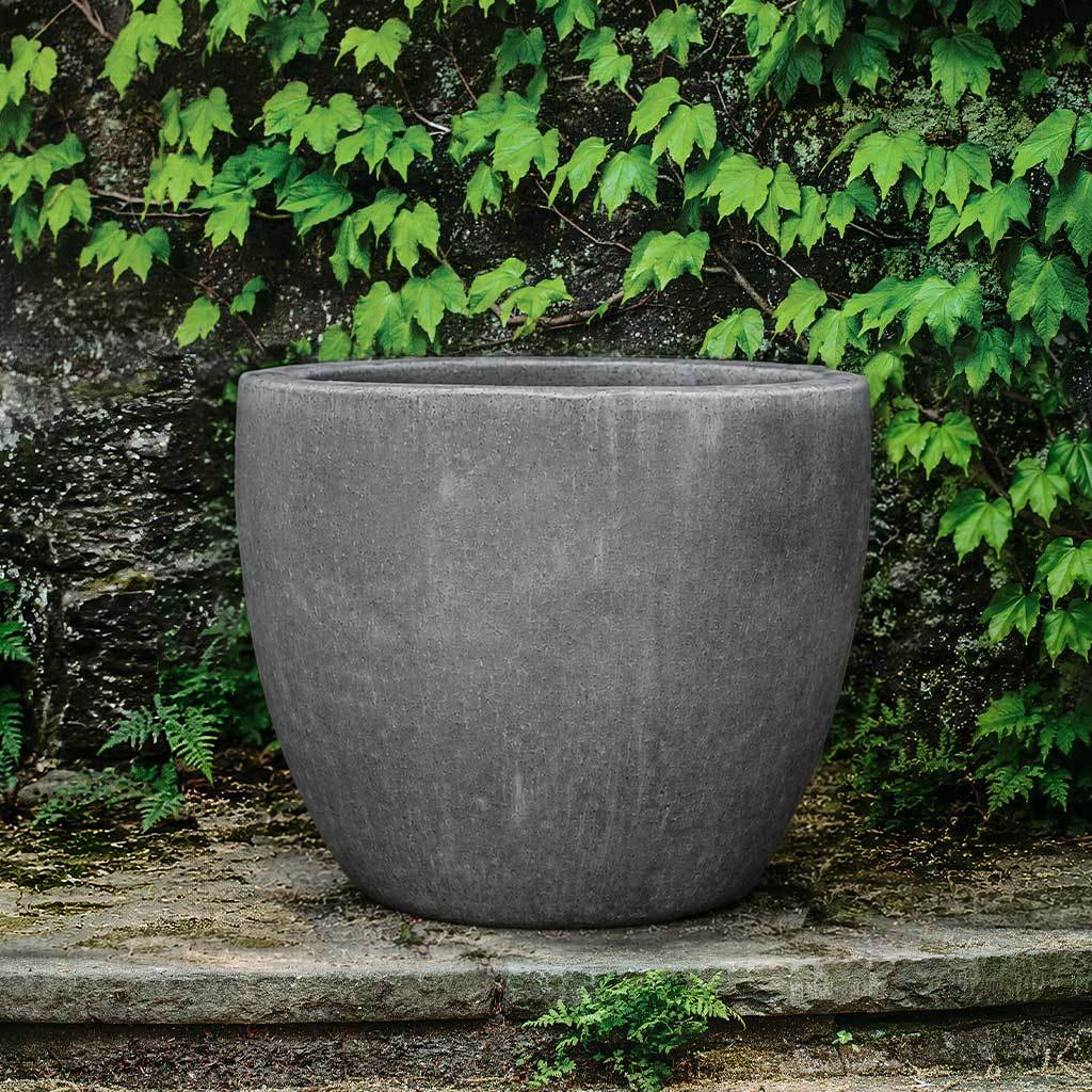 Marcel Planter || Graphite