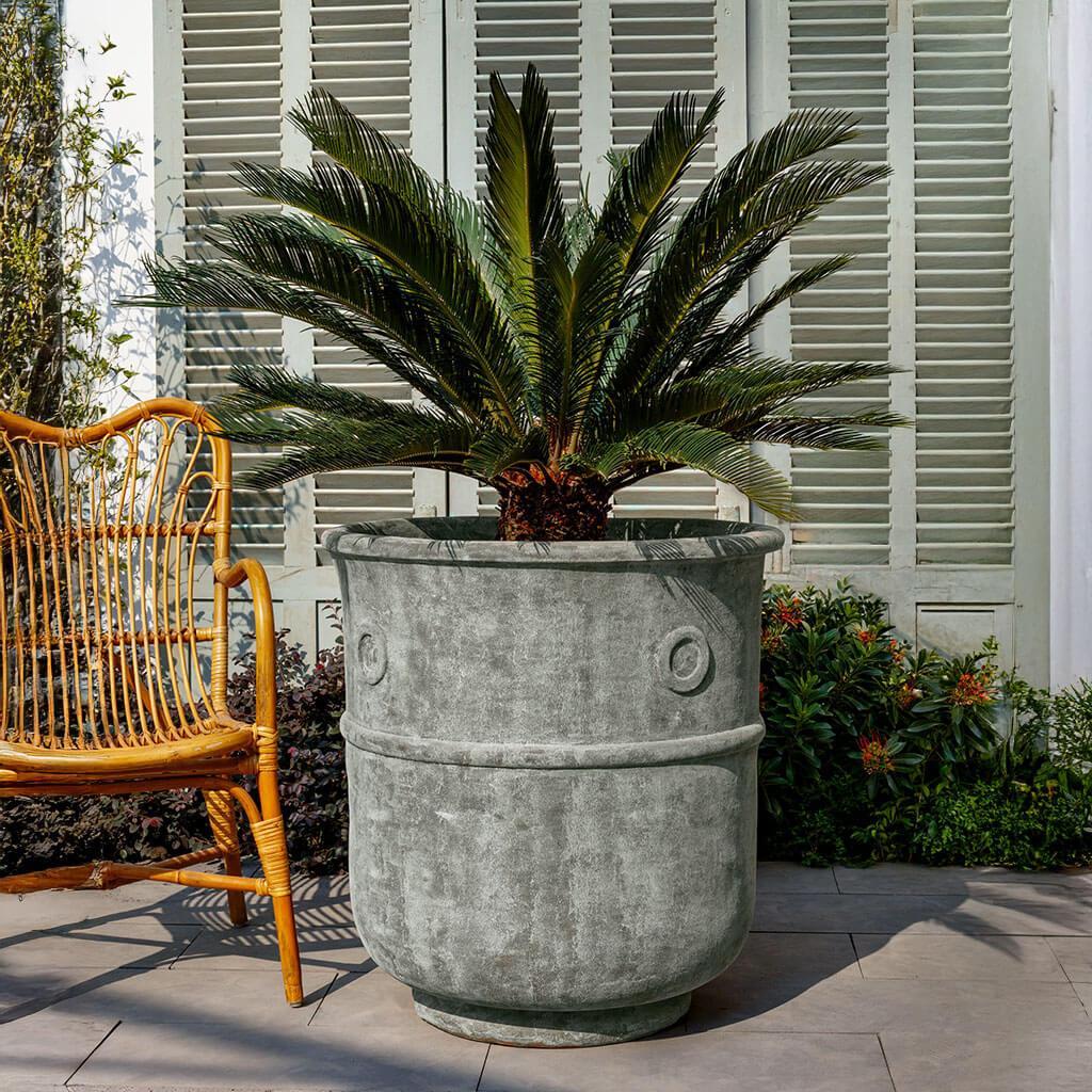 St. Tropez Planter || Murano Nebbia