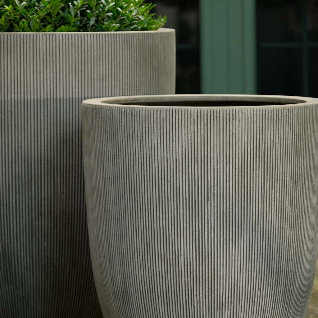 Arago Planter