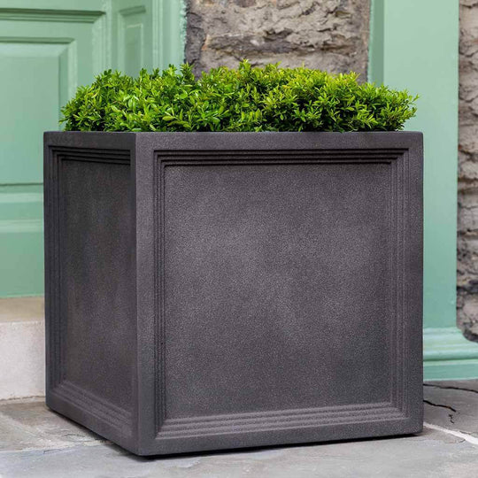 Sandhurst Square Planter