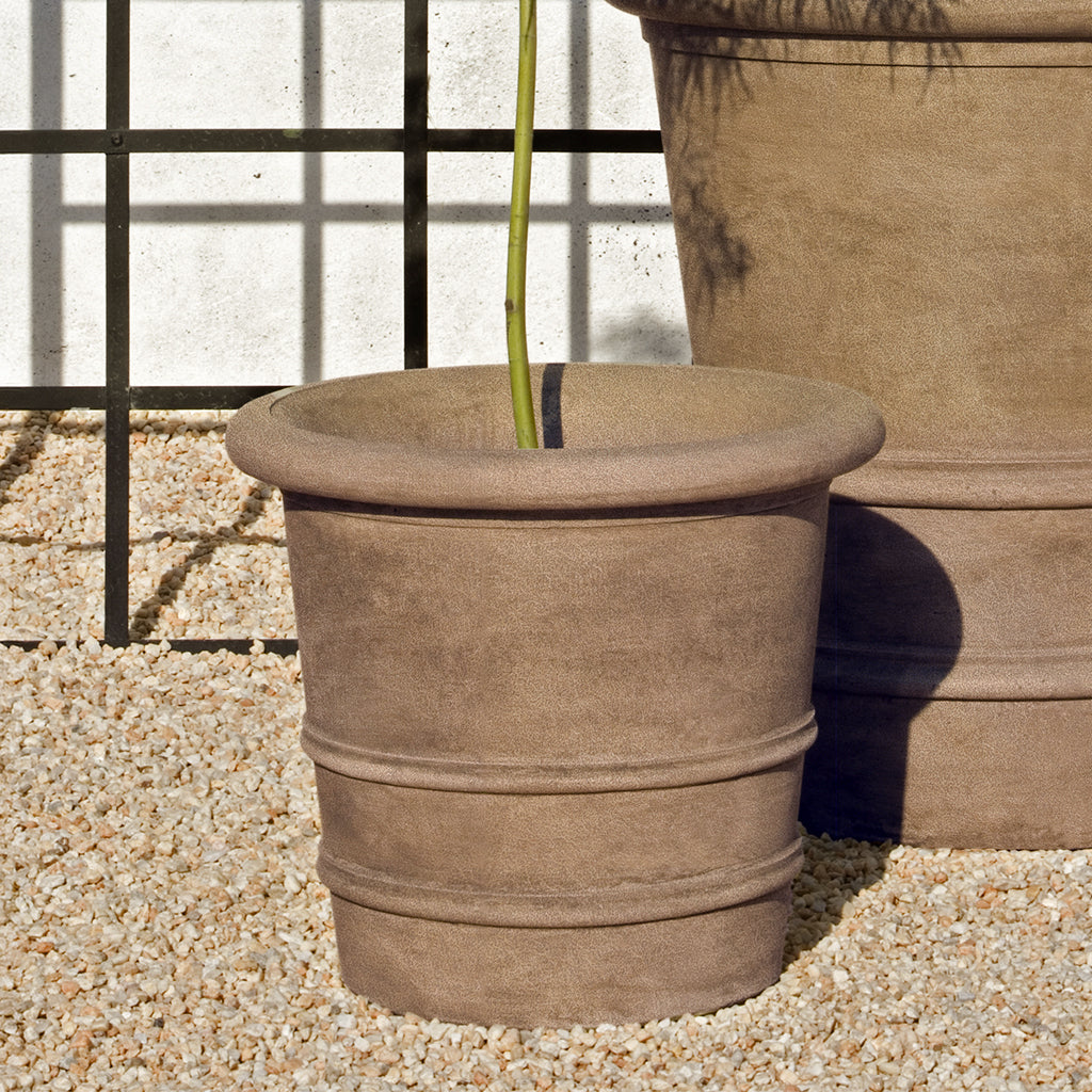 Lucca Planter