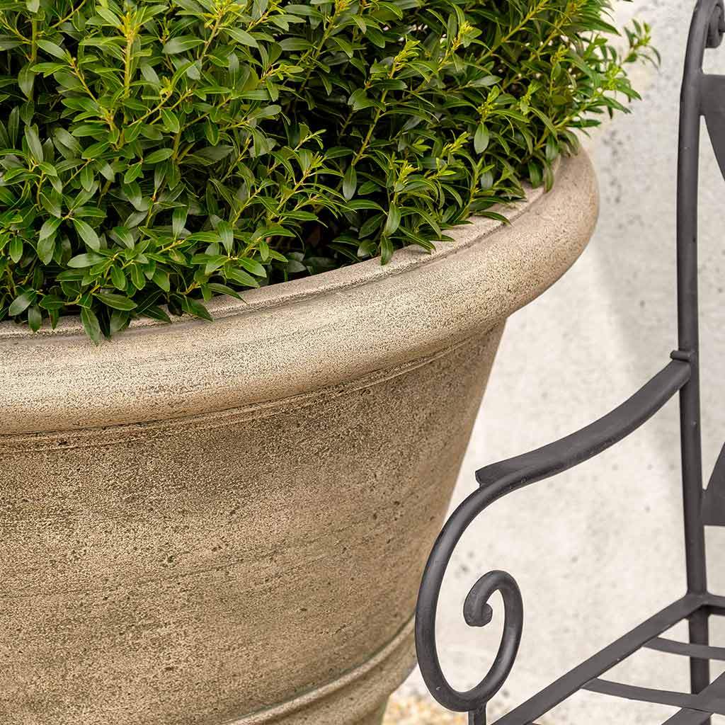 Textured Rolled Rim Planter, Large