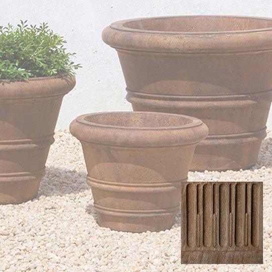 Classic Rolled Rim Planter, Medium