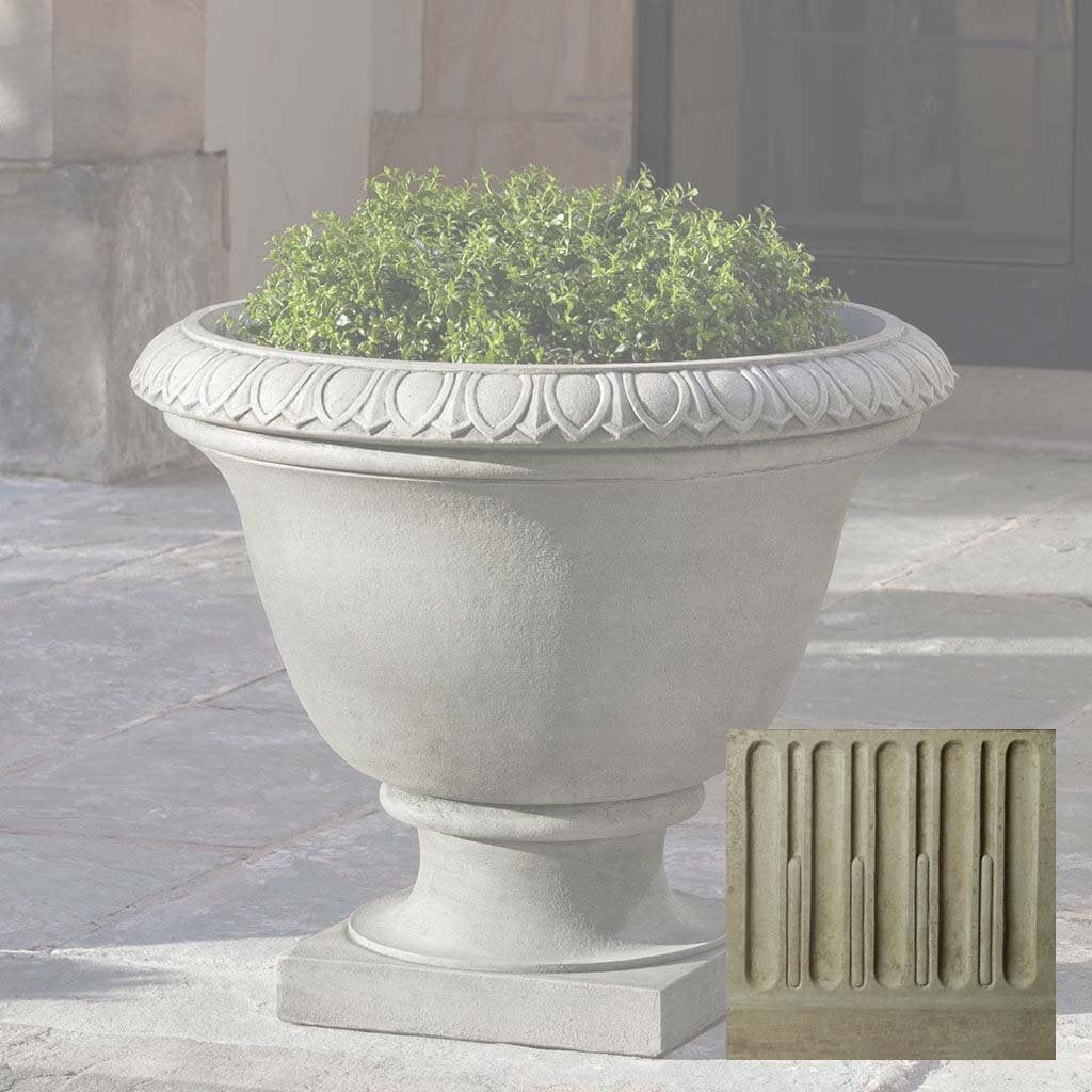 Easton Urn