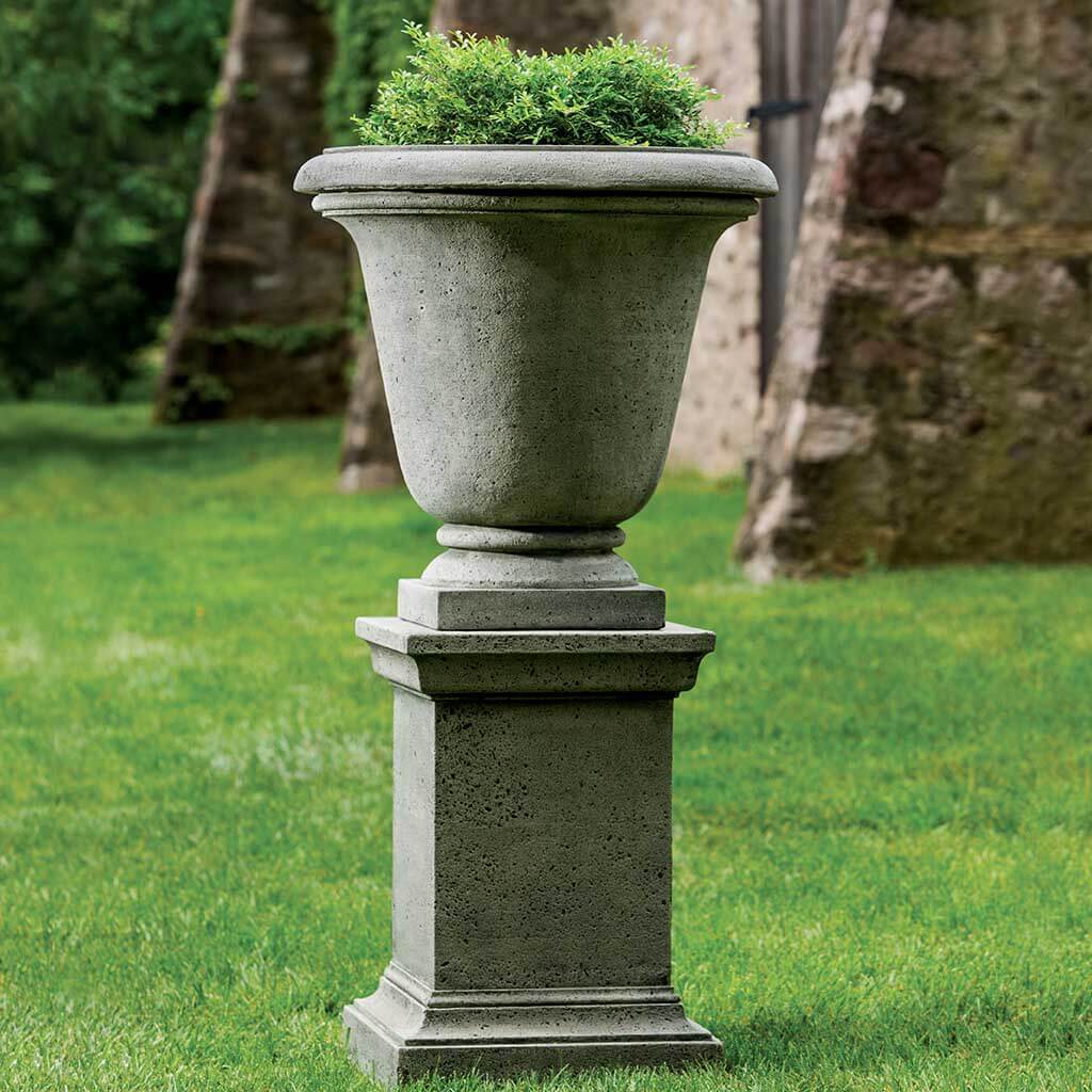 Textured Hampton Urn with Pedestal