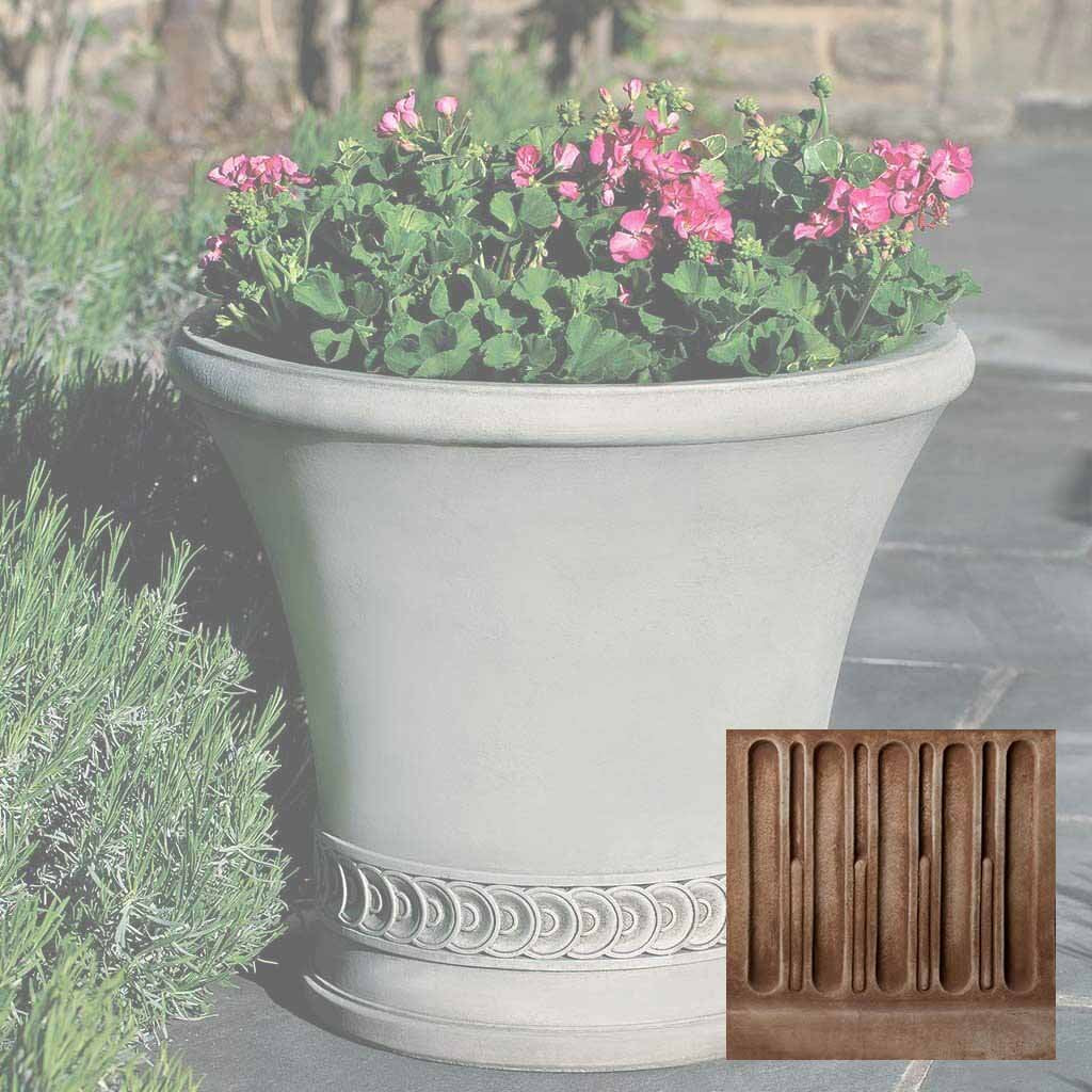 Vallier Urn
