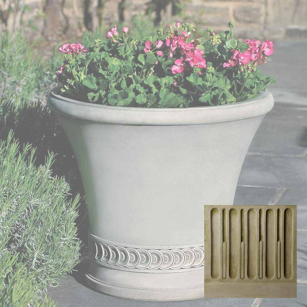 Vallier Urn