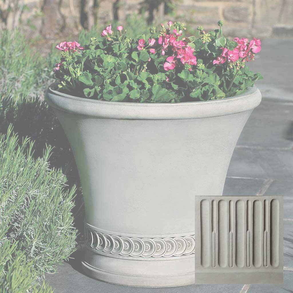Vallier Urn