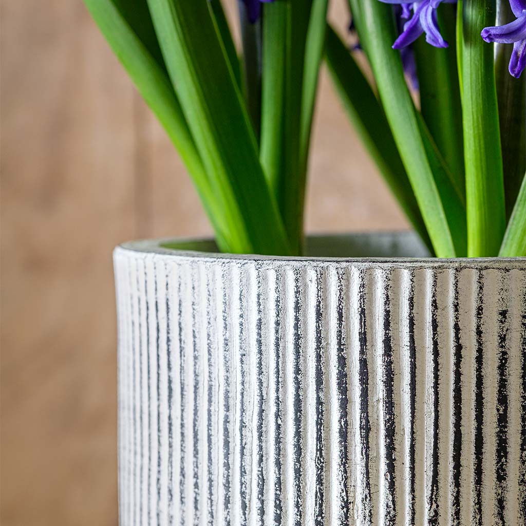 Pleated Planter || Dusty White