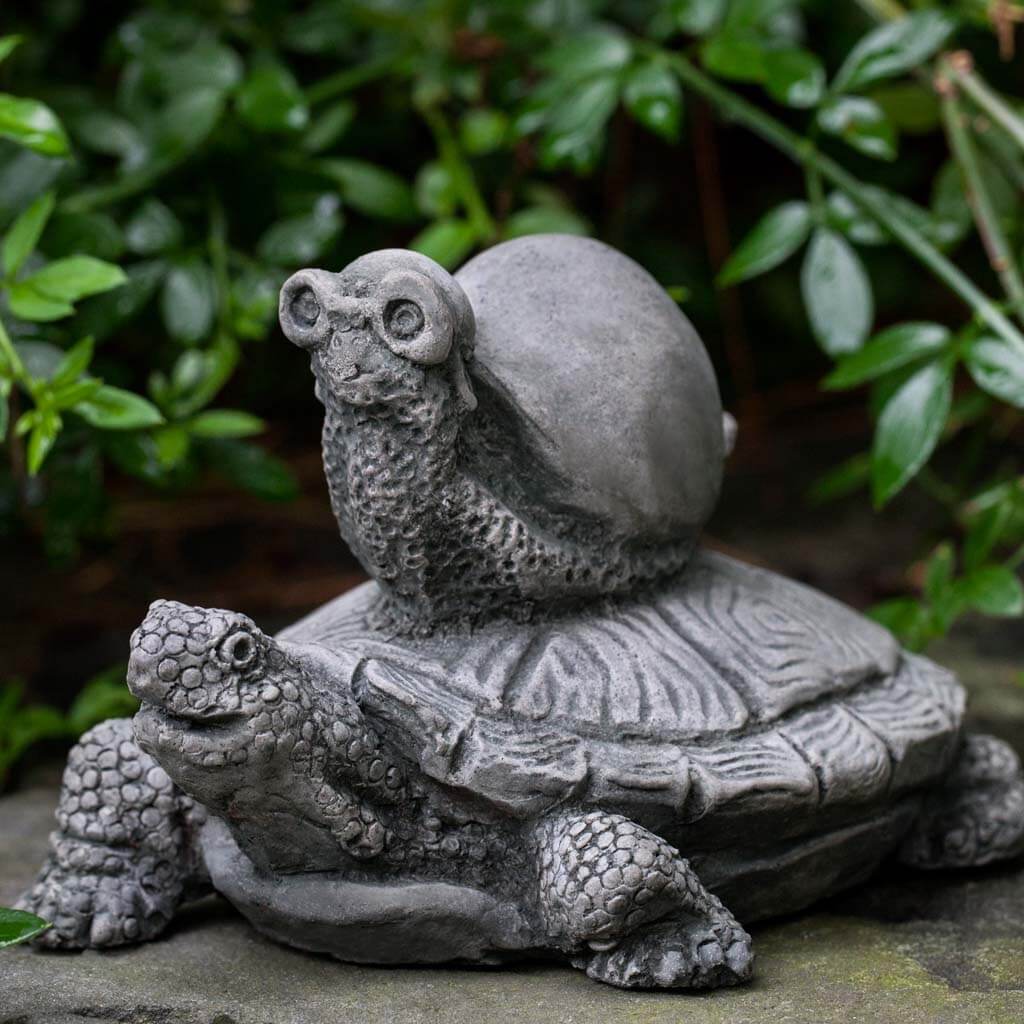Campania International Snail Express Statue - Thumbnail 4