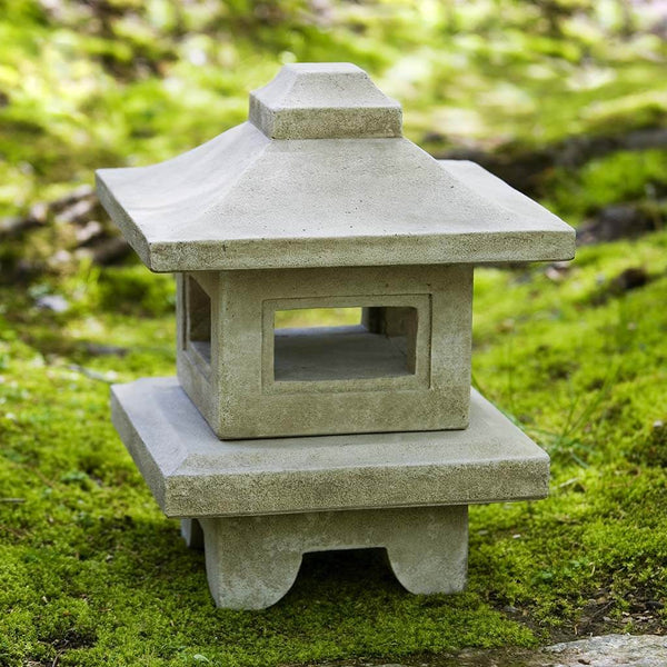 or107-atsumi-lantern-cast-