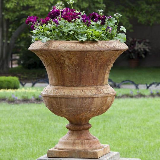 Smithsonian Flight of Fancy Urn