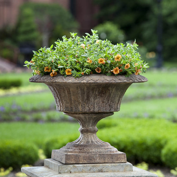 Smithsonian Fluted Valentine Urn | shop-campania
