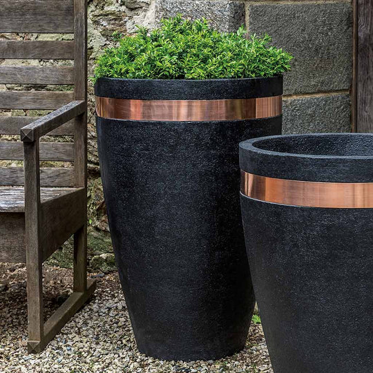 Moderne Tapered Planter - Tall