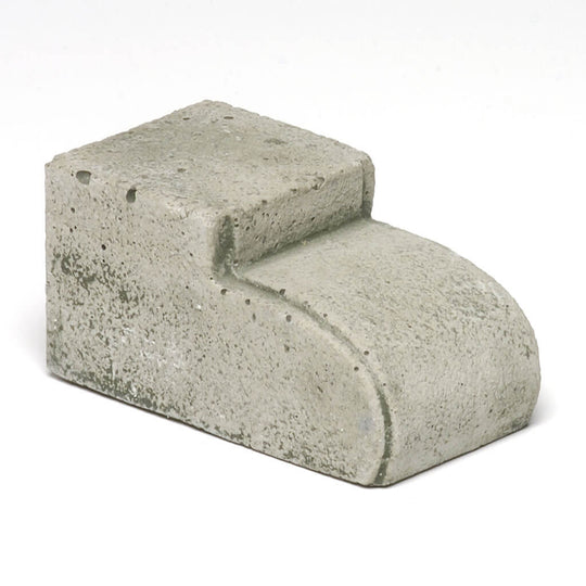 Narrow Profile Riser